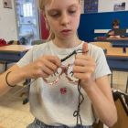 Rustig haken en breien in de klas
