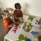 Dozen groot en klein, spelen met dozen is fijn