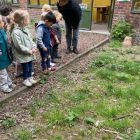 In de tuin - bloemen voor mama